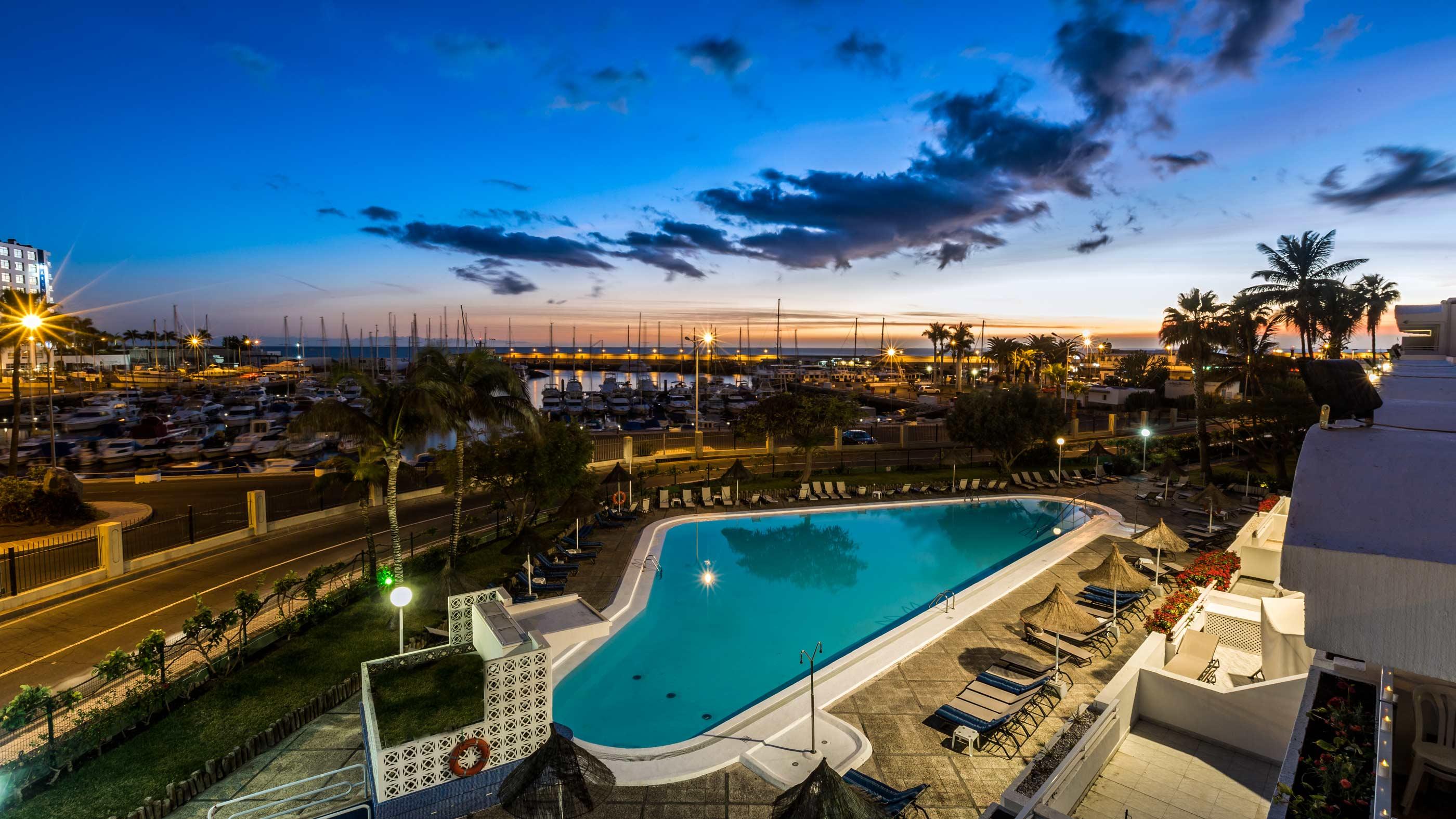Portonovo Apartment เปอร์โตริโก ภายนอก รูปภาพ